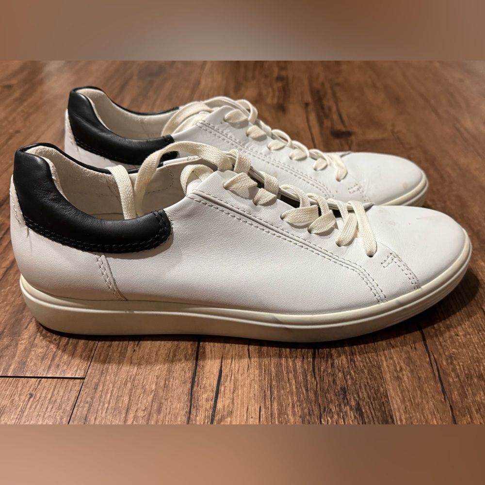 ECCO Soft 7 Leather Sneakers Shoes White Casual Size 8-8.5 US